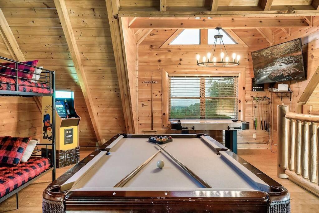 Cabin-N-Smokys! Indoor Resort Pool Views Hot Tub Game Room Sevierville Exteriör bild